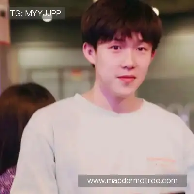 翁纳伶